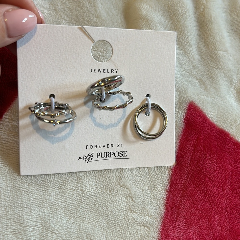 Forever 21 Silver Stackable Ring Set - Picture 2 of 2